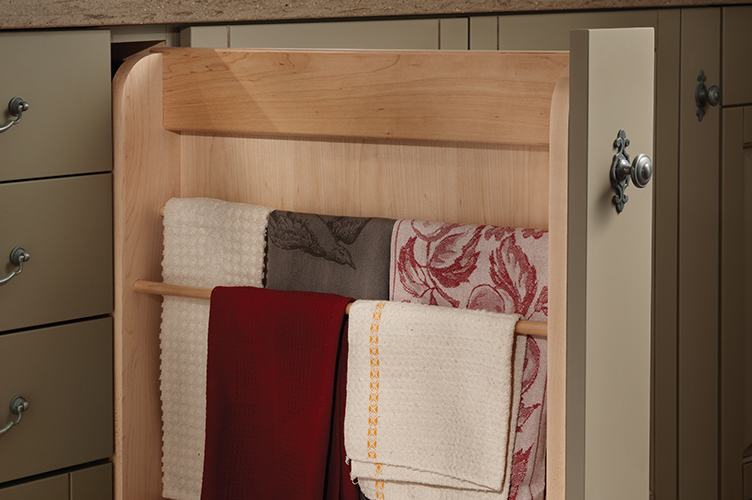 Pull-Out Towel Cabinet